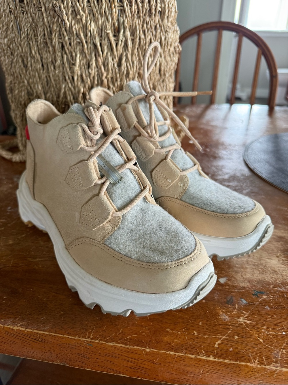 Sorel Beige Tan and Gray Lace-Up Platform Sneakers